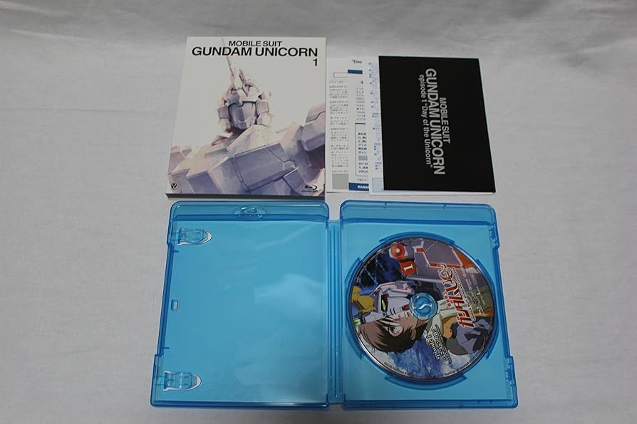 (未使用･未開封品)　機動戦士ガンダムUC 1(ガンダム 35thアニバーサリー アンコール版) [Blu-ray] v1yptgt 機動戦士ガンダムUC 1［ガンダム35thアニバーサリーアンコール版